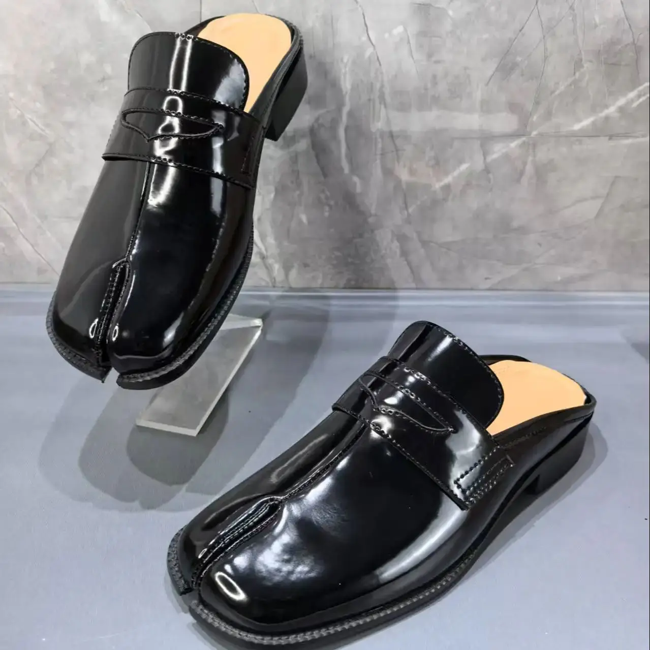 Split Toe Tabi Men's Slippers  - Men'S Shoes With Toes 리뷰 및 가격